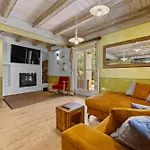 Vila Emely For 8 People Near Porec With Heated Pool & Jacuzzi *