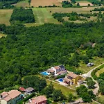 Emely For 8 People Near Porec With Heated Pool & Jacuzzi *